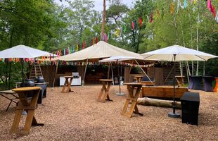 Outdoors Lodge & Bistro