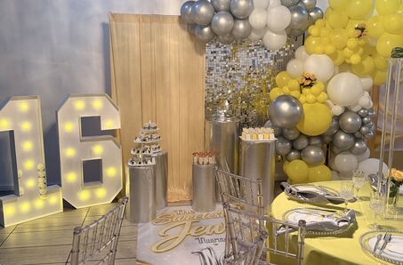 A.Roze Venue