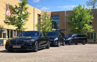 Y-Drive Chauffeured Services bv