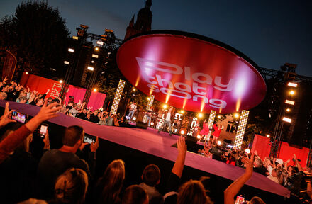 Play that Song - Foto 1