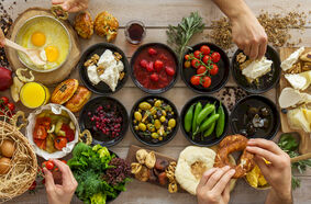 21 herzhafte Brunch-Buffets, die Ihre Teilnehmer lieben werden 21 herzhafte Brunch-Buffets, die Ihre Teilnehmer lieben werden