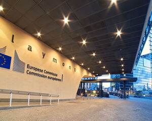 Grünes Licht für Branchenumstrukturierung: Europäische Kommission genehmigt PRG-Übernahme durch FS KKR und Ares Grünes Licht für Branchenumstrukturierung: Europäische Kommission genehmigt PRG-Übernahme durch FS KKR und Ares