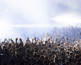 Jury urteilt, dass Live Nation als illegales Monopol agierte – wegweisendes Urteil für die Veranstaltungsbranche Jury urteilt, dass Live Nation als illegales Monopol agierte – wegweisendes Urteil für die Veranstaltungsbranche