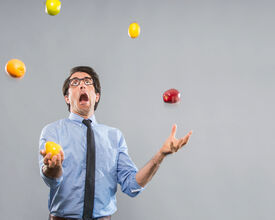 So planen Sie zwei Ereignisse gleichzeitig